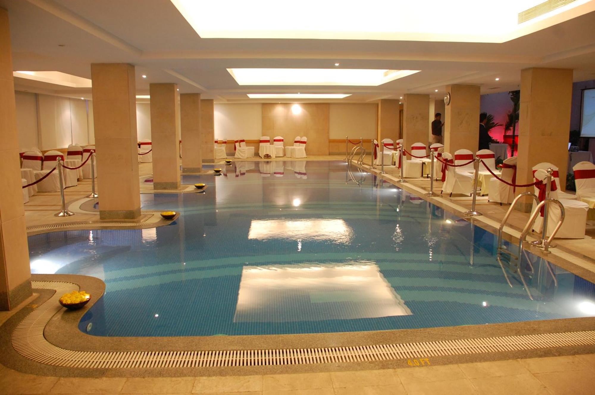 Ellaa Hotel Gachibowli Hajdarábád Exteriér fotografie