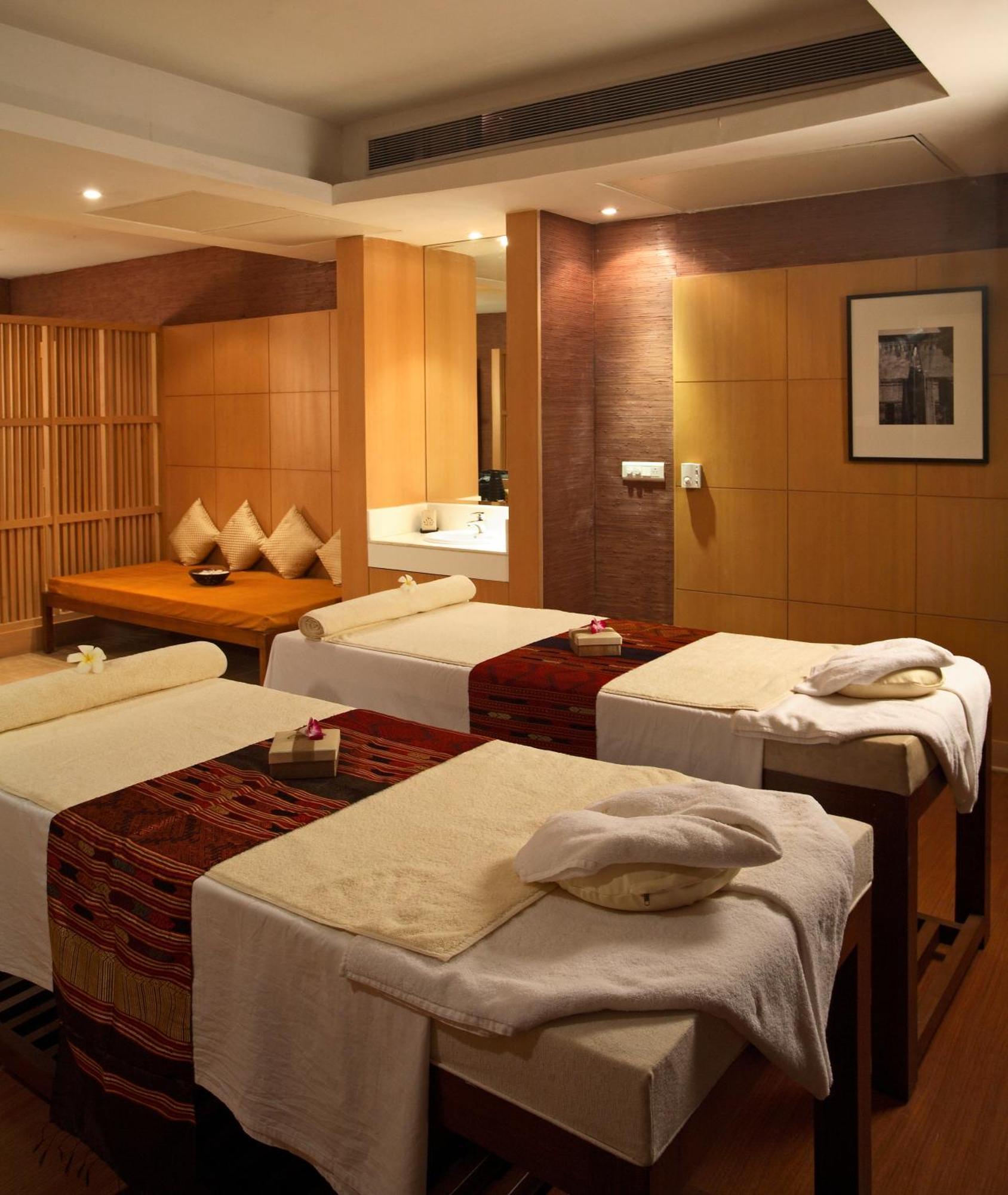 Ellaa Hotel Gachibowli Hajdarábád Exteriér fotografie