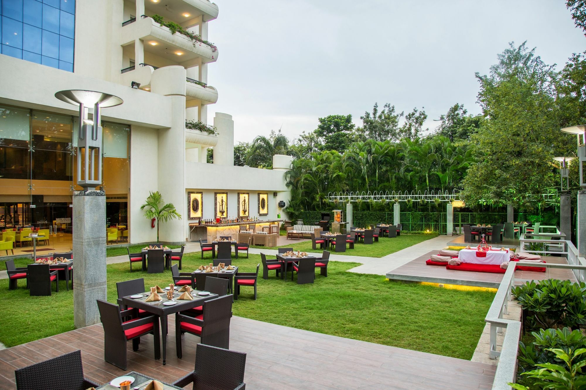 Ellaa Hotel Gachibowli Hajdarábád Exteriér fotografie