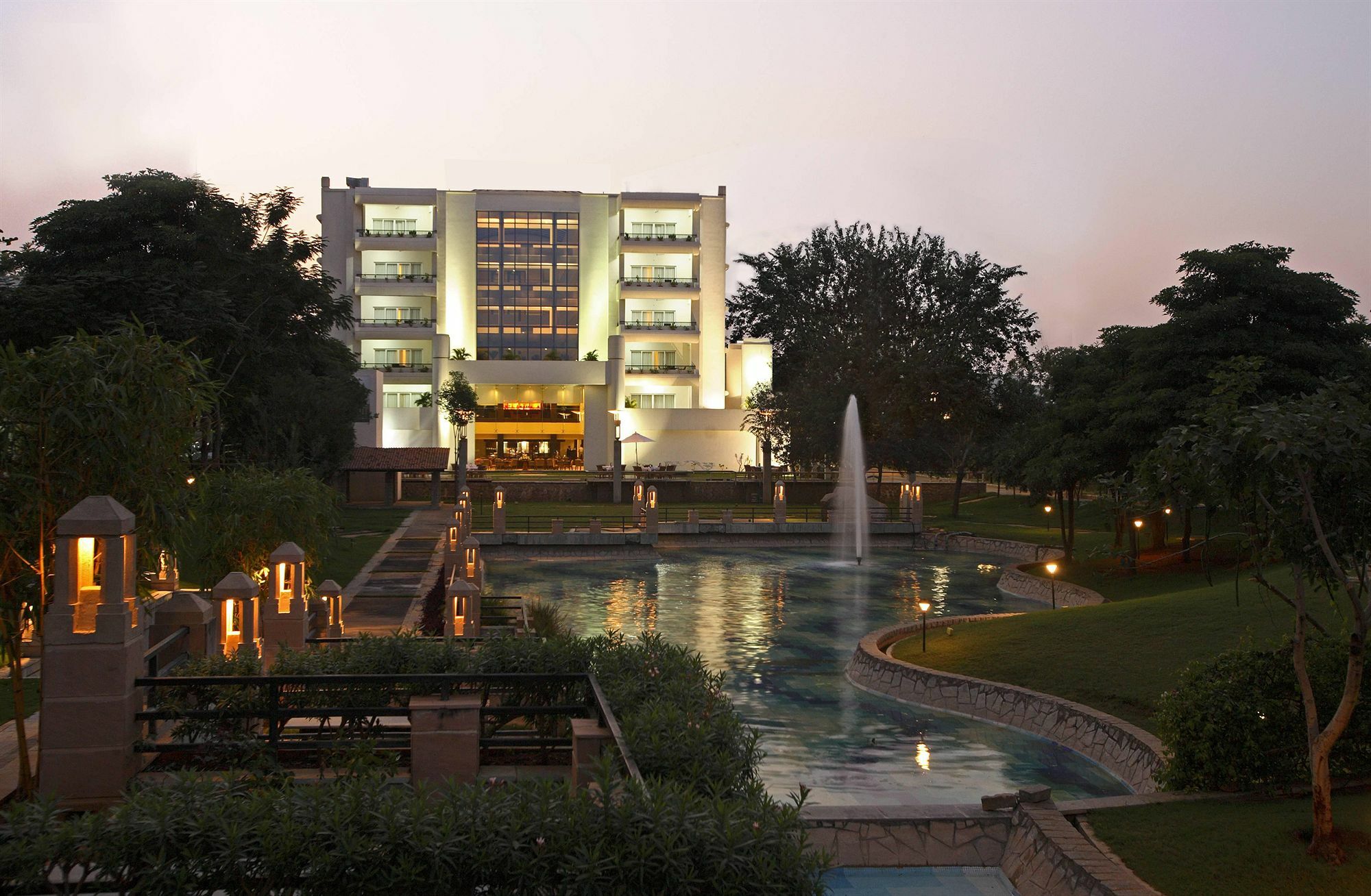 Ellaa Hotel Gachibowli Hajdarábád Exteriér fotografie